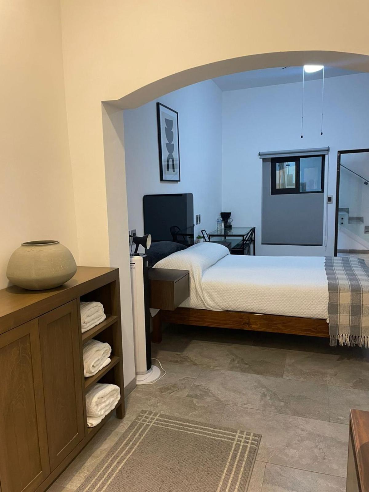 מלון La Casa Mia לאון מראה חיצוני תמונה